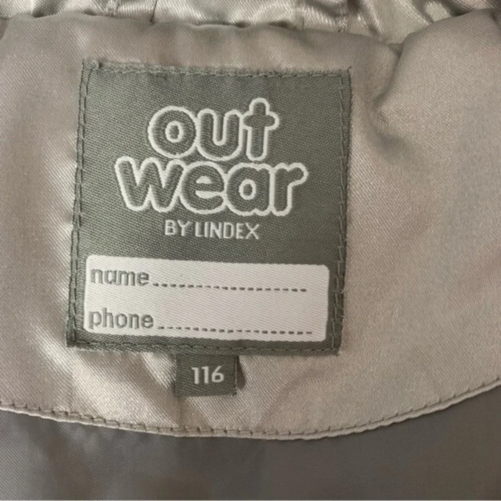 Lindex Girls Puffer Jacket 116 US 6 Gray Metallic Warm Hooded Winterwear